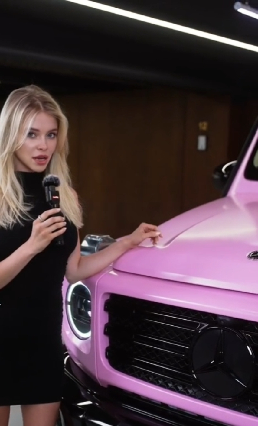 Mercedes girl