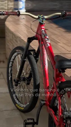 Que barulho é esse?