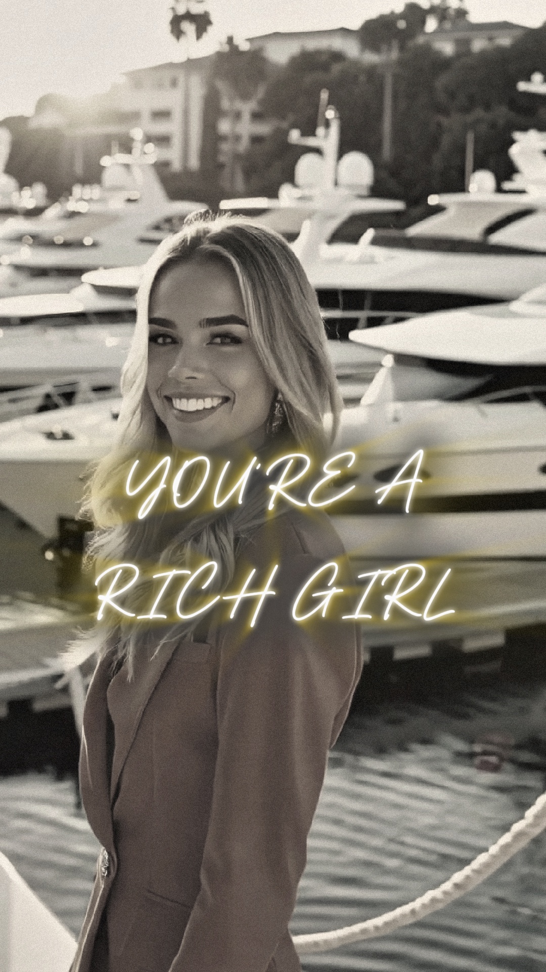 FILLE RICHE