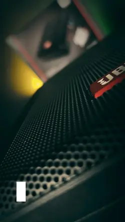 CAIXA JBL SW68