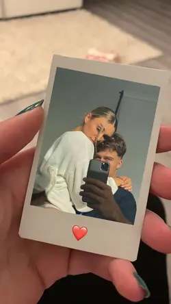 Polaroid📷✨