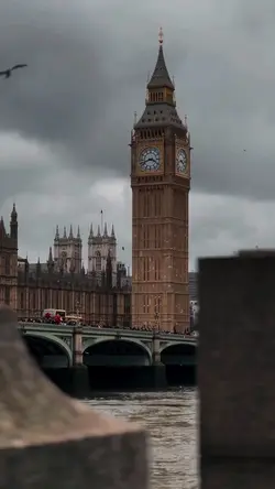 LONDON VIBES