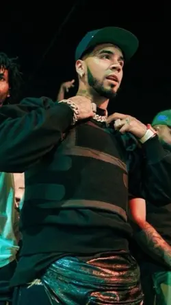 Anuel AA| VSS SWITCH