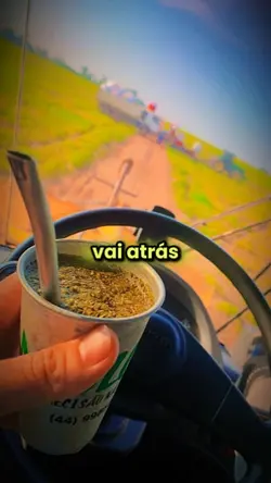 Vai atrás 
