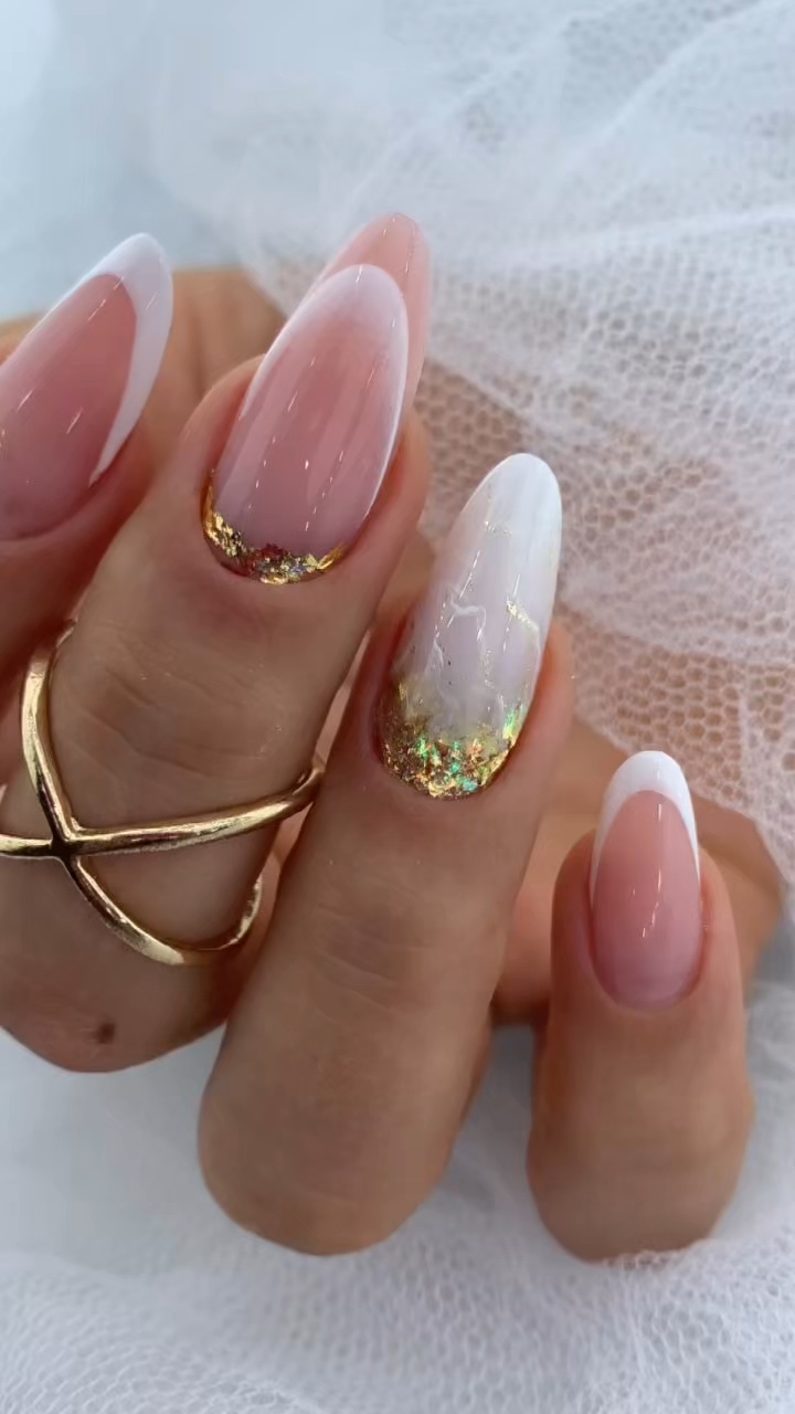 NAILS 