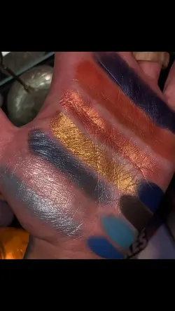 Eyeshadow palette