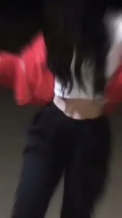 نشستم گریه کدم 🥺