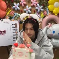 HAPPY BIRTHDAY HYUN!