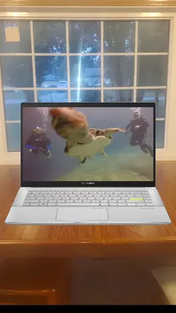 Laptop
