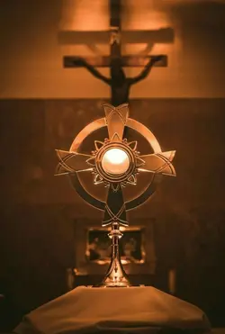 Outro Deus não há