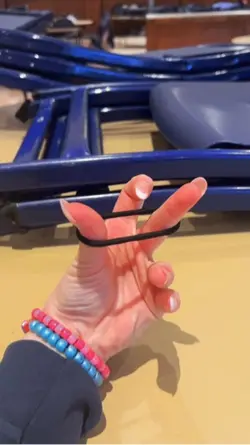Hair tie