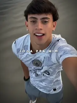 PENELOPE CHARMOSA🔥