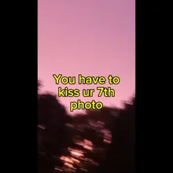 Kiss ur 7th photo