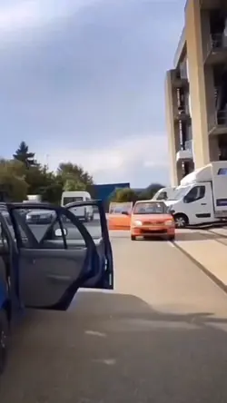 Rickroll door slam