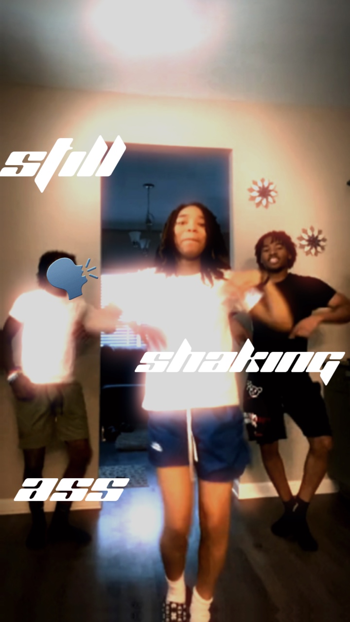 Shaking ah 😝