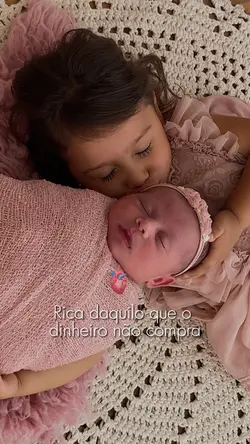 Mãe de menina