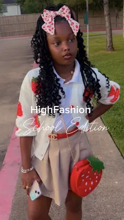 School Fashion 🍓❤️