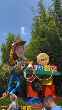 hollywood studios 🎬