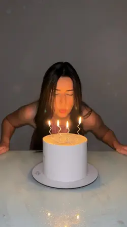Glow cake