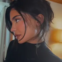 Ariana - Bloodline