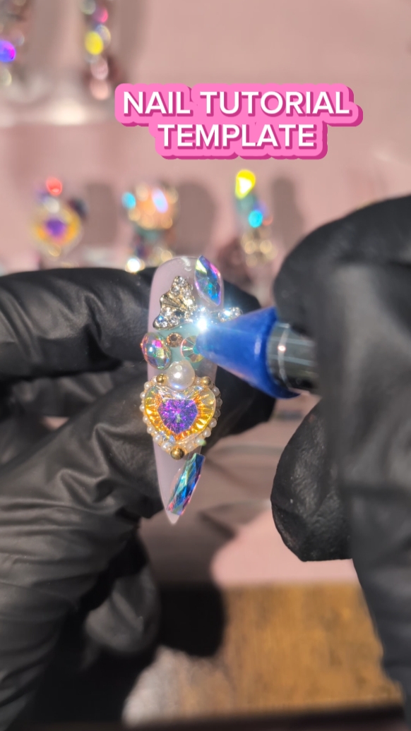 TUTORIAL DE ARTE DE UNHAS