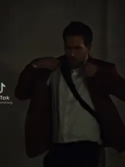 Ryan Reynolds🤩