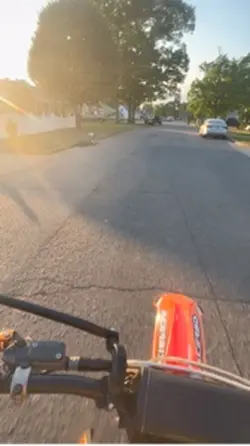 Lil dirtbike action