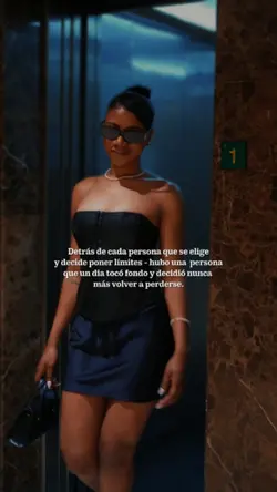 Detras de Una Person