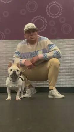 THUGGIN W ROO