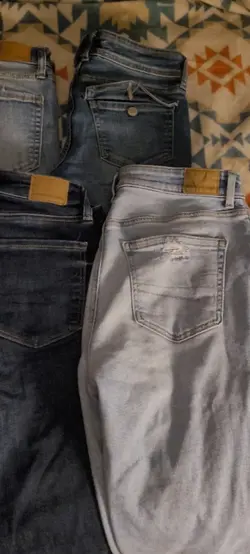 jeans