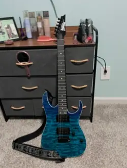 Electric guitar