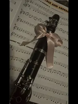 Calling clarinets!
