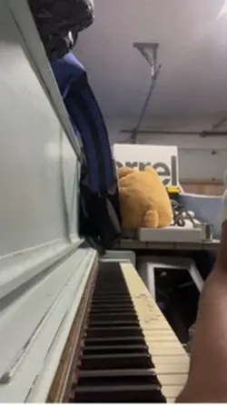 Piano song 